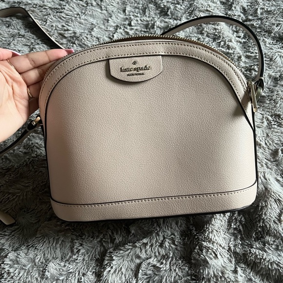 Light pink Kate spade crossbody purse - Picture 2 of 4